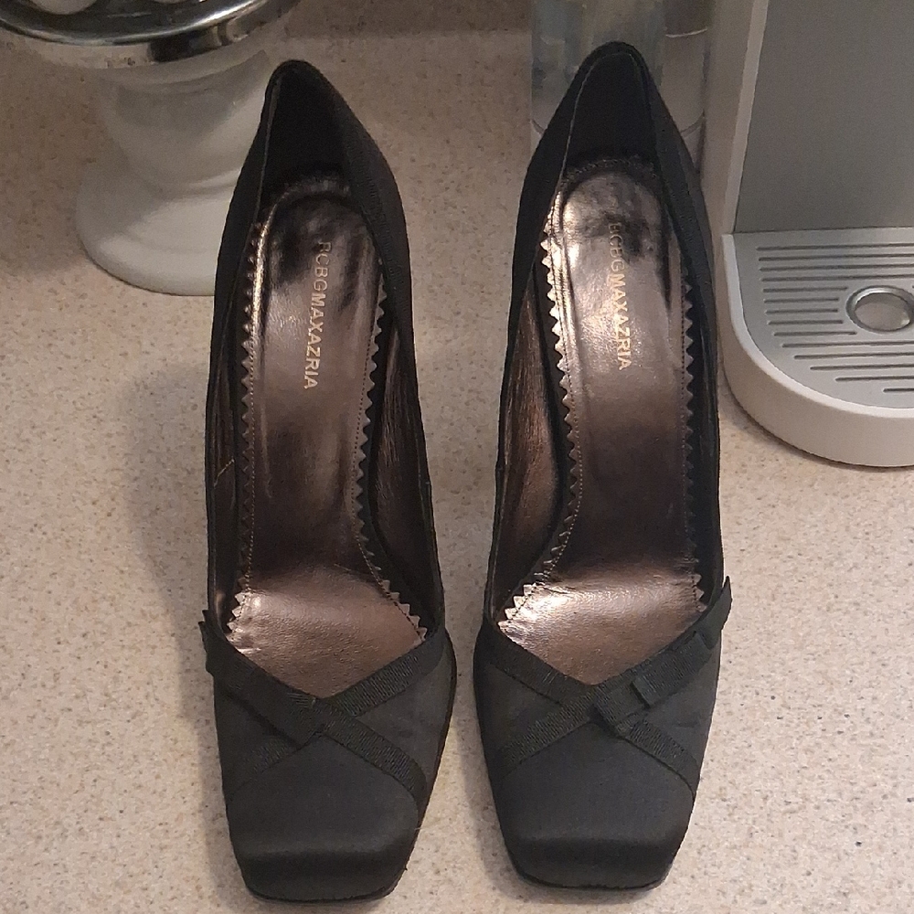 BCBGMaxAzria SEXY Elegant Black Heels